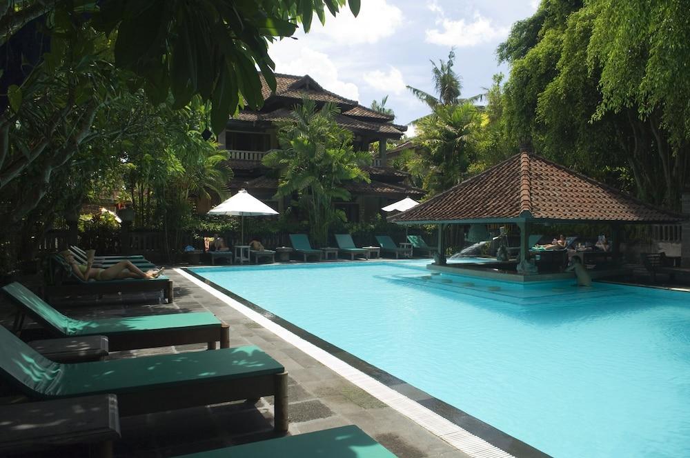 Hotel Puri Bambu Jimbaran Eksteriør bilde